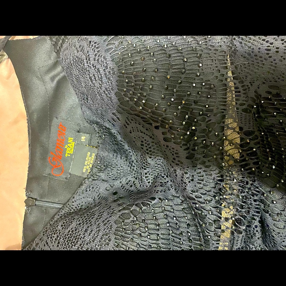 dress sparkly black